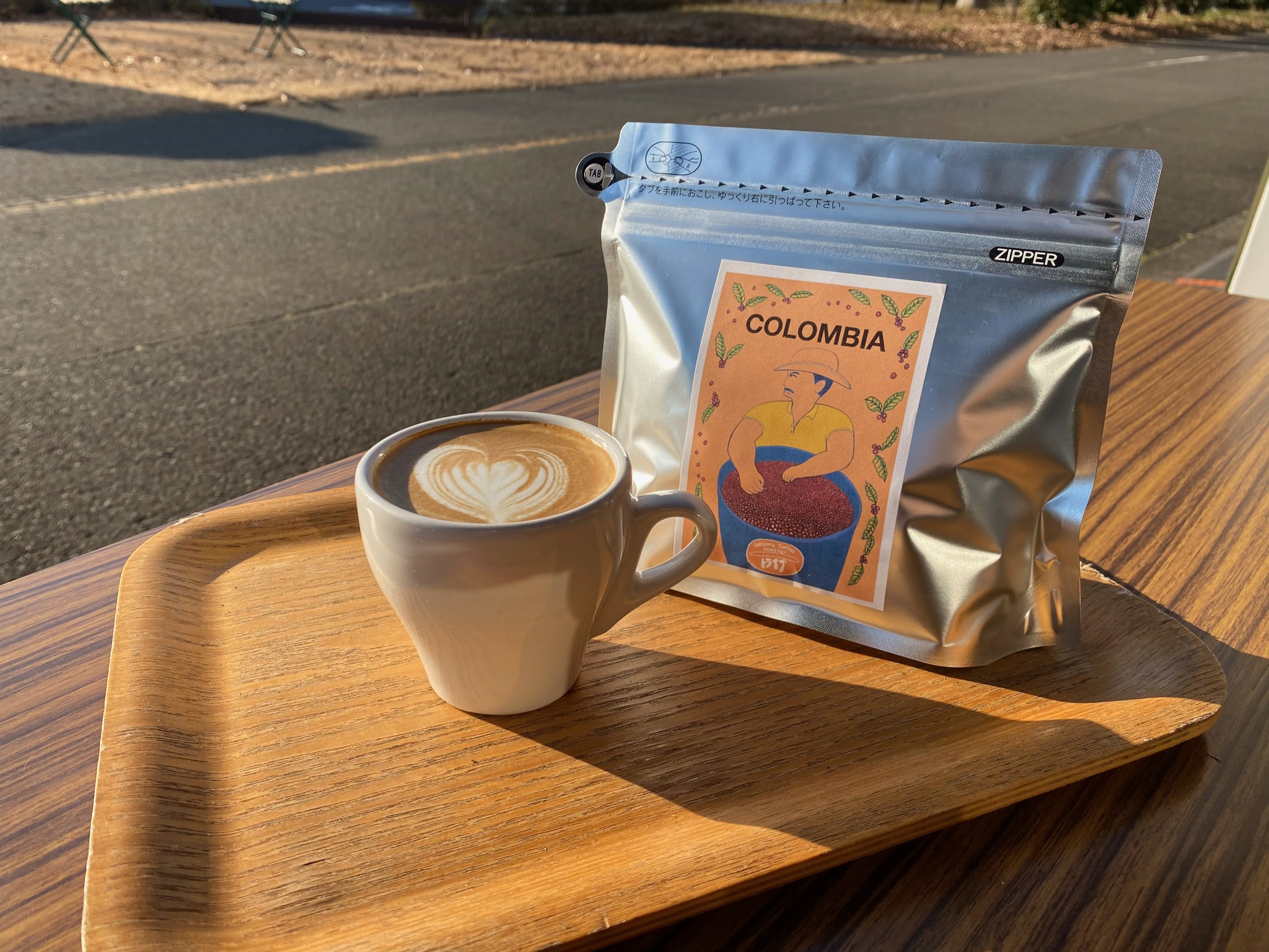コロンビアをカプチーノで Tribe Coffee